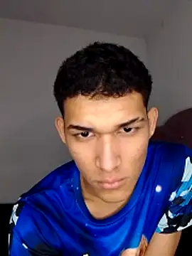 Luigi cumming1 online show from 11.21.25