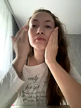 Holy Poly online show from 11.25.25