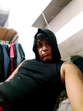 LogaBlade online show from 04.19.26