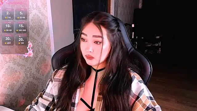 Emma Uilson online show from 02.09.26