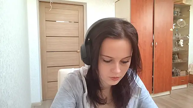 LouiseMarengo online show from 01.17.26