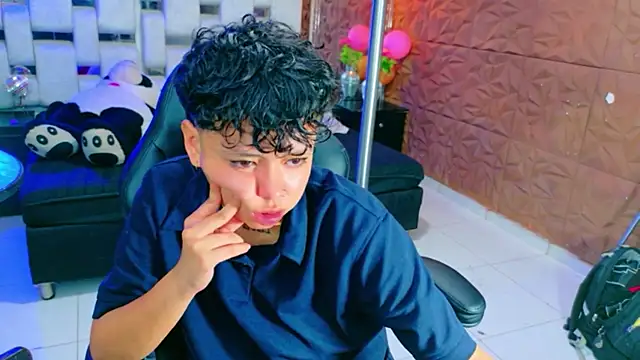 lunabustygirl online show from 01.17.26