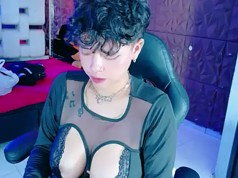 lunabustygirl online show from 02.02.26