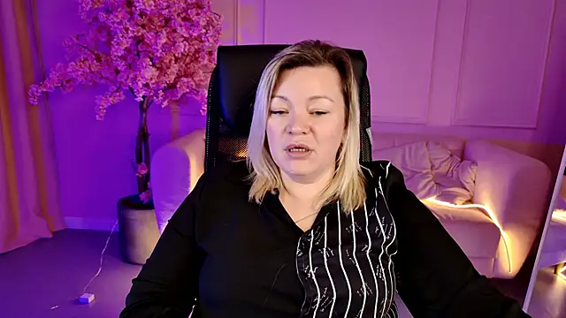 DianaHaworn online show from 11.17.25