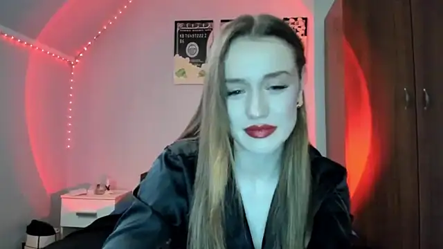 tinyglow online show from 03.04.26