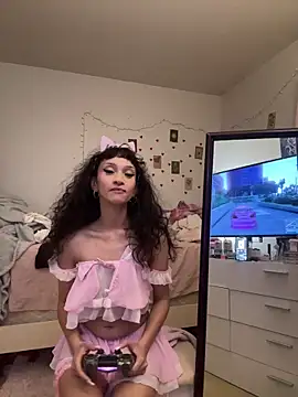 Binaxox online show from 11.15.25