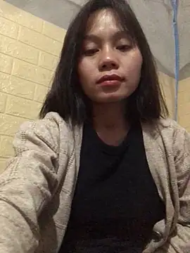 Trangbabylove online show from 12.19.25