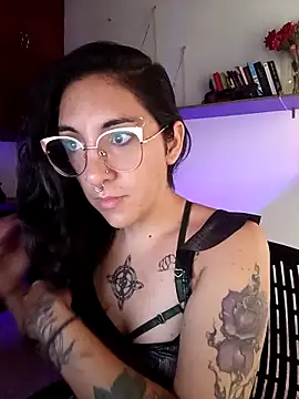 Melinerd online show from 04.16.26