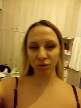 cleopatravodos online show from 12.19.25