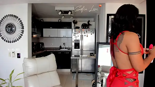 Snapshot of sofiasexhot chatting on 02.14.25 sofiasexhot online show from 02.14.25