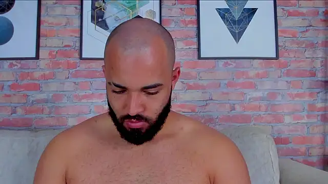 Chris Varden online show from 03.17.26