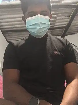 Snapshot of dreamframe chatting on 02.14.26 dreamframe online show from 02.14.26