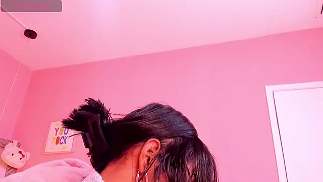 Milu carbajal x online show from 04.19.26