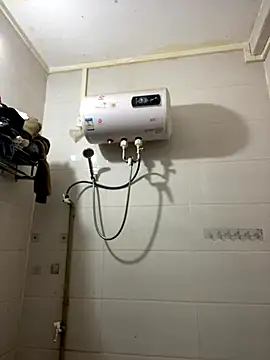 Snapshot of yiyi0316 chatting on 12.03.25 yiyi0316 online show from 12.03.25