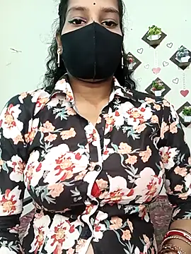 Desi Hot Queen online show from 03.05.26