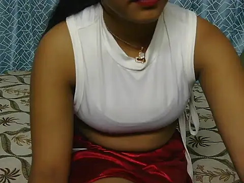 Snapshot of BHAWNA-20 chatting on 11.21.25 BHAWNA-20 online show from 11.21.25