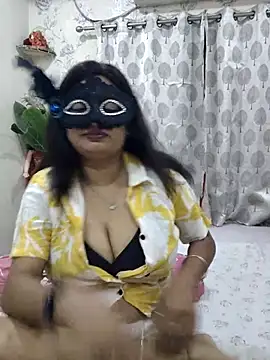 Cute-richa1 online show from 04.18.26