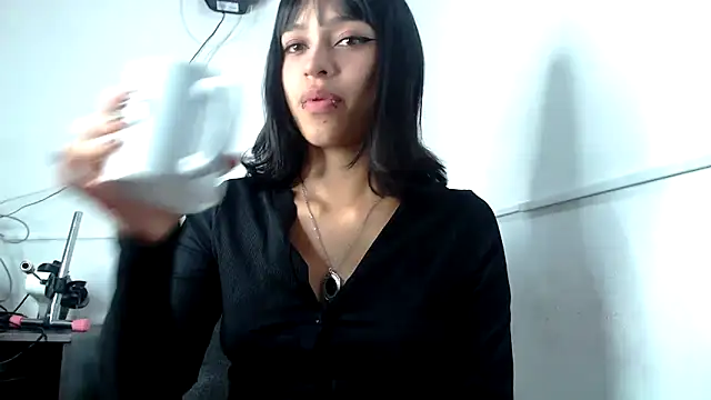 LiilithStonne online show from 04.21.26