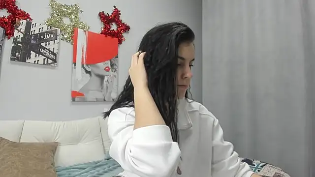 Lovely Audrey online show from 12.14.25