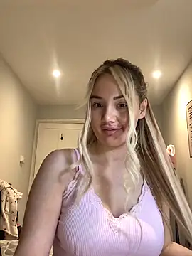 Snapshot of xoxohan11 chatting on 03.28.26 xoxohan11 online show from 03.28.26