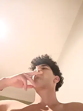 Snapshot of seloioo_36 chatting on 11.19.25 seloioo 36 online show from 11.19.25