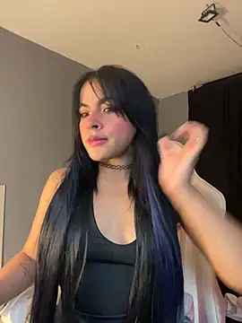 Sophie wyld online show from 01.13.26