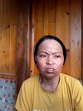 Snapshot of Samtui_19 chatting on 11.17.25 Samtui 19 online show from 11.17.25