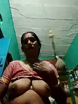 Snapshot of Xx_savita chatting on 07.18.26 Xx savita online show from 07.18.26