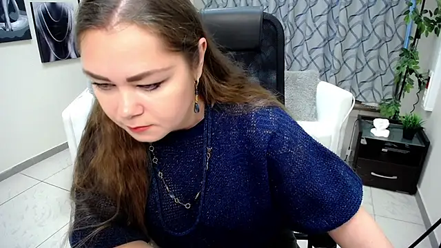 Susanna S online show from 11.21.25