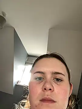 Blonde Bunny online show from 01.17.26