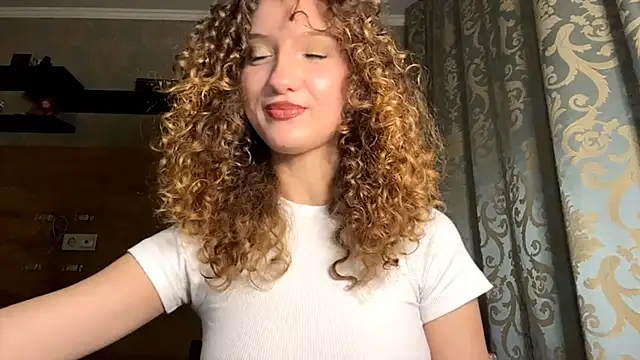 Snapshot of BrocadedEmulsion chatting on 11.17.25 BrocadedEmulsion online show from 11.17.25