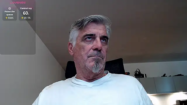 Buidapest online show from 03.21.26