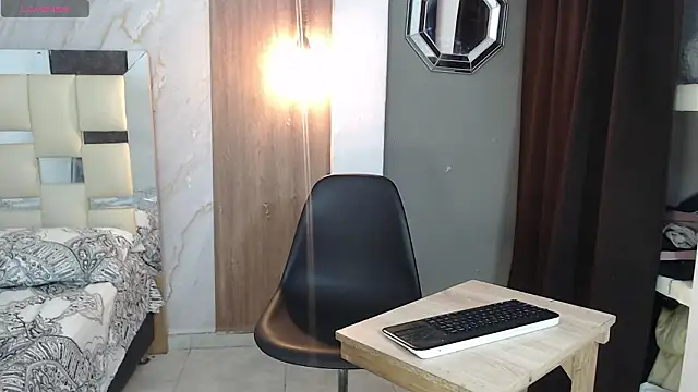 Snapshot of negga_cum chatting on 02.27.26 negga cum online show from 02.27.26