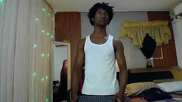 Snapshot of negga_cum chatting on 03.05.26 negga cum online show from 03.05.26