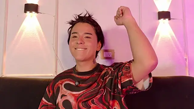 Angel-umbra online show from 04.21.26