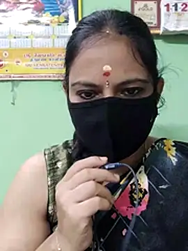 Queen-Neha online show from 12.01.25