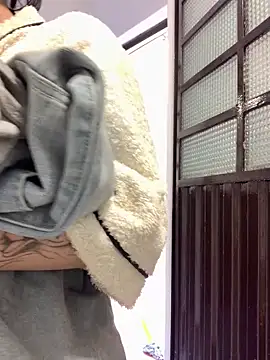 Dannii- online show from 04.12.26