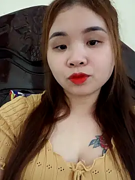 Queen-hot111 online show from 11.24.25