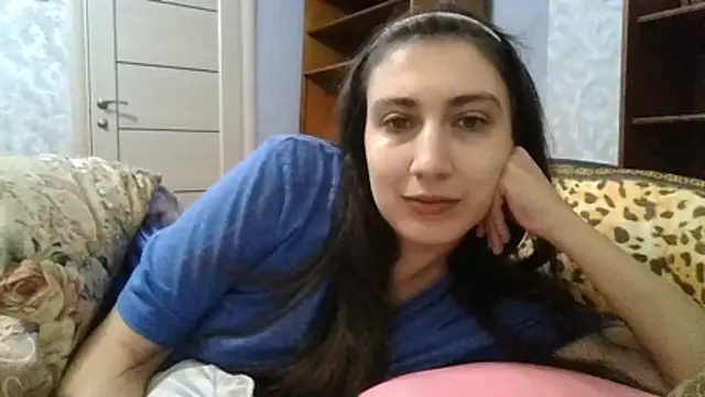 Snapshot of summerkathyy chatting on 11.17.25 summerkathyy online show from 11.17.25