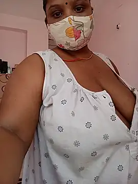 Snapshot of CUTE-LOVE-SWEETS chatting on 05.31.26 CUTE-LOVE-SWEETS online show from 05.31.26
