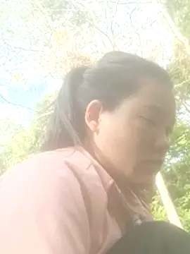 Snapshot of meomeo-00 chatting on 11.23.25 meomeo-00 online show from 11.23.25