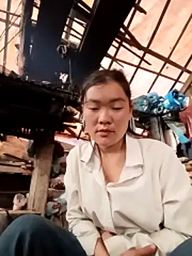 meomeo-00 online show from 12.20.25