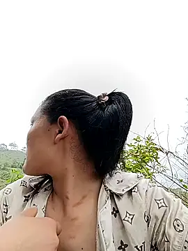 meomeo-00 online show from 04.22.26