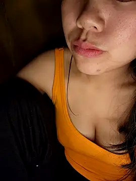 Xiu-L online show from 12.15.25