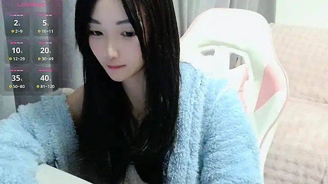 Snapshot of wawa-77 chatting on 12.02.25 wawa-77 online show from 12.02.25