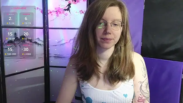 Snapshot of scarlettsrose chatting on 06.16.26 scarlettsrose online show from 06.16.26