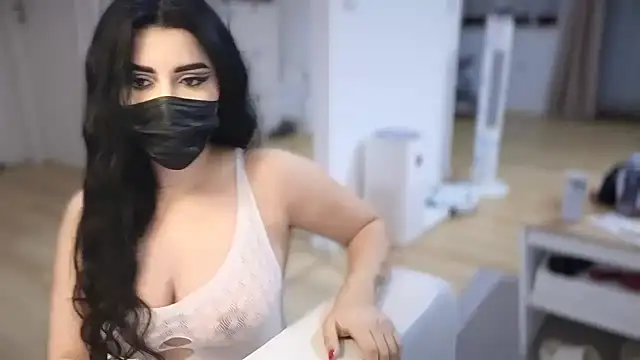 Snapshot of chikarima chatting on 02.01.26 chikarima online show from 02.01.26