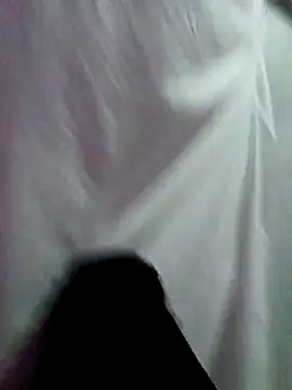 Snapshot of Chiplikk6009 chatting on 11.21.25 Chiplikk6009 online show from 11.21.25