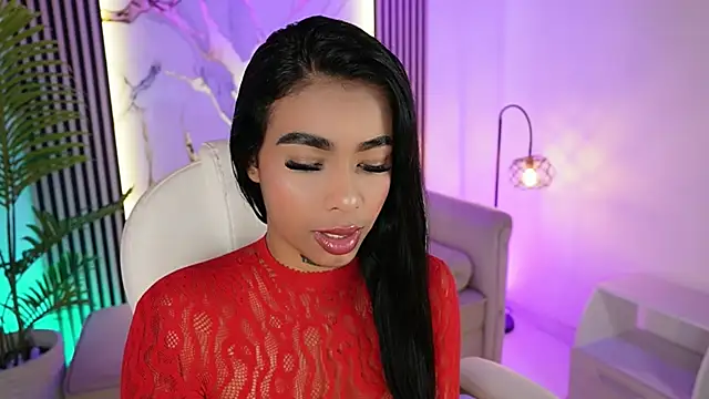 MeganLowell online show from 11.26.25