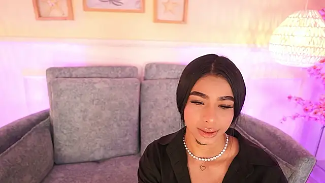 MeganLowell online show from 02.02.26